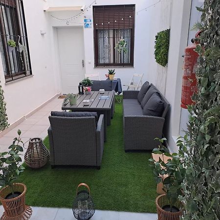 Apartamentos Jara Bajo A Málaga Exteriör bild