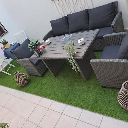 Apartamentos Jara Bajo A Málaga Exteriör bild