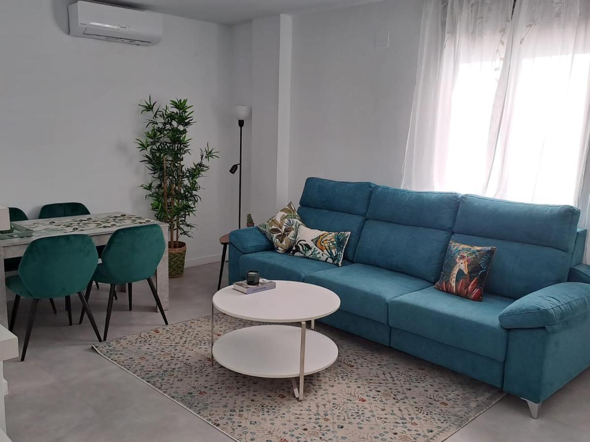 Apartamentos Jara Bajo A Málaga Exteriör bild