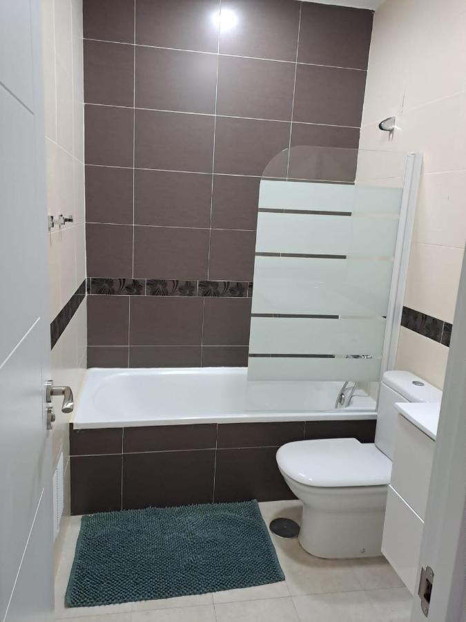 Apartamentos Jara Bajo A Málaga Exteriör bild